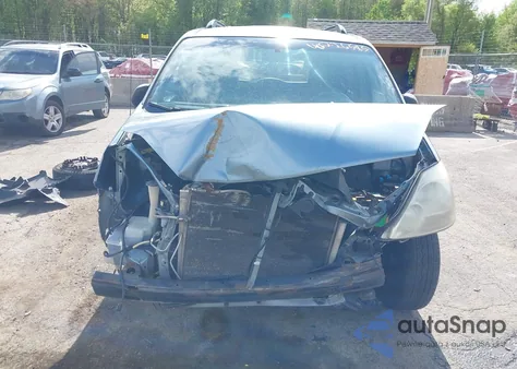 2005 Toyota Sienna Le z USA, uszkodzony, nr VIN 5TDZA23C35S314137